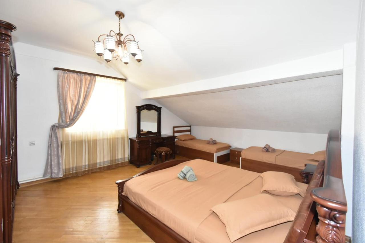 Guesthouses Opera Erywań Zewnętrze zdjęcie
