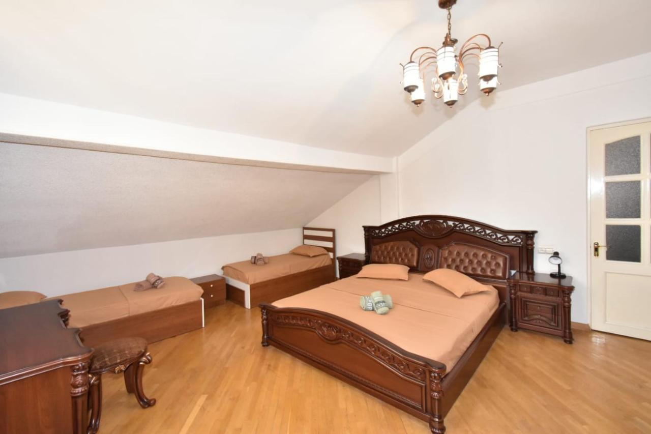 Guesthouses Opera Erywań Zewnętrze zdjęcie