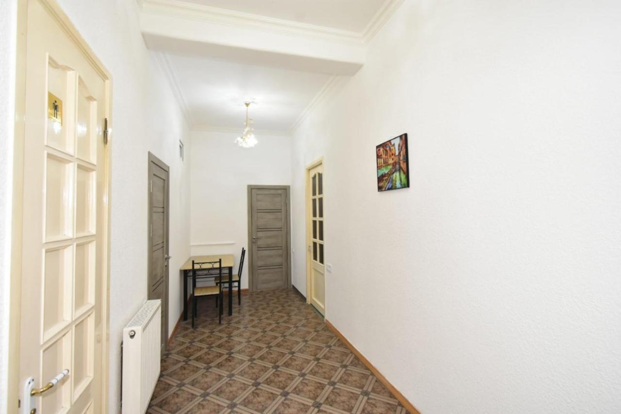 Guesthouses Opera Erywań Zewnętrze zdjęcie