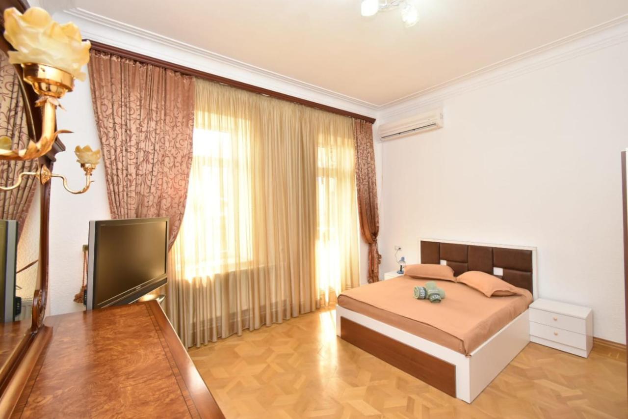 Guesthouses Opera Erywań Zewnętrze zdjęcie