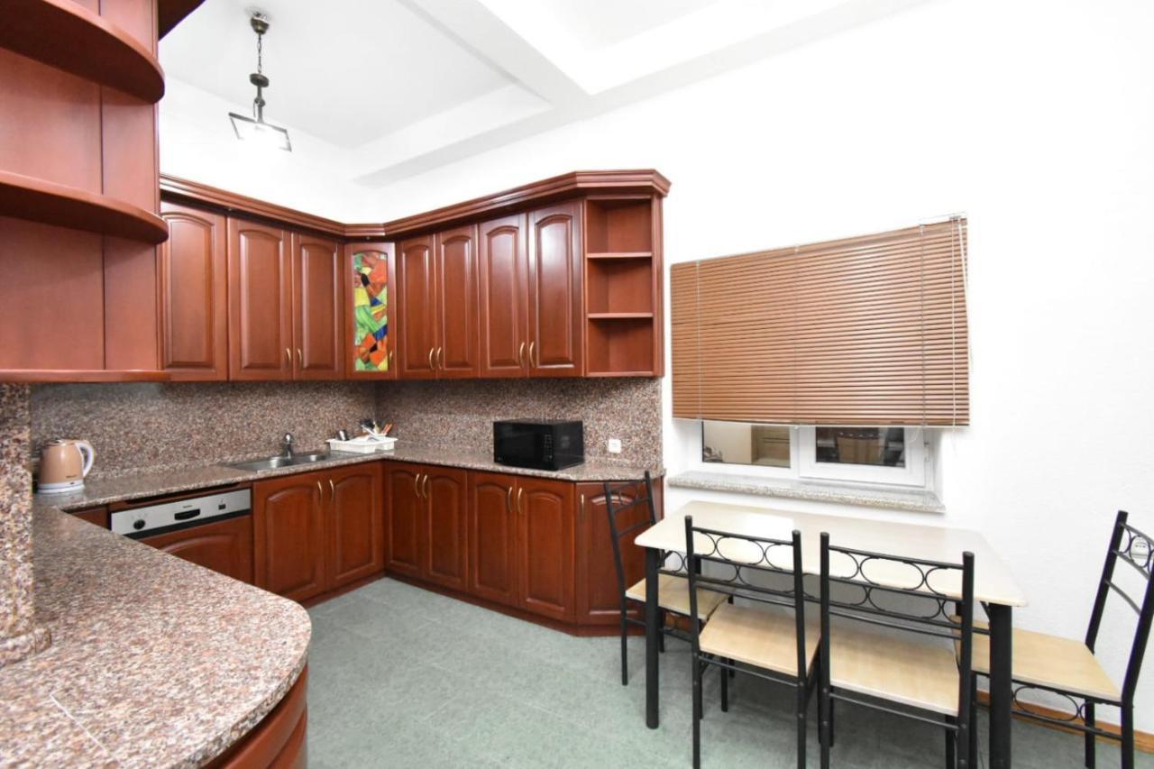 Guesthouses Opera Erywań Zewnętrze zdjęcie