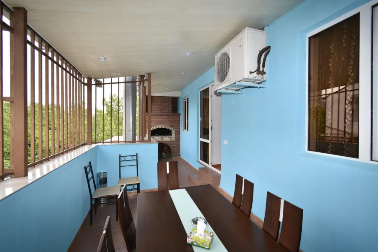 Guesthouses Opera Erywań Zewnętrze zdjęcie
