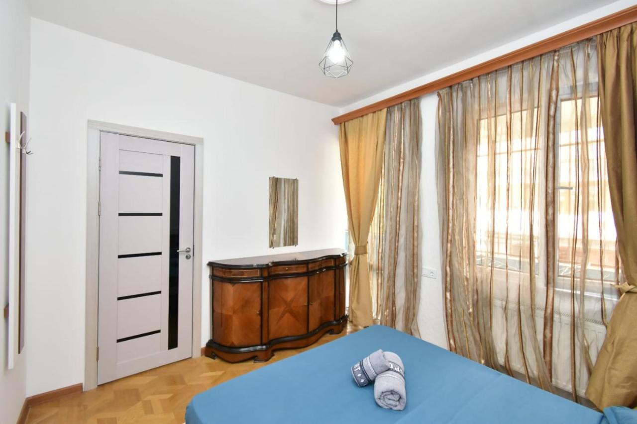 Guesthouses Opera Erywań Zewnętrze zdjęcie