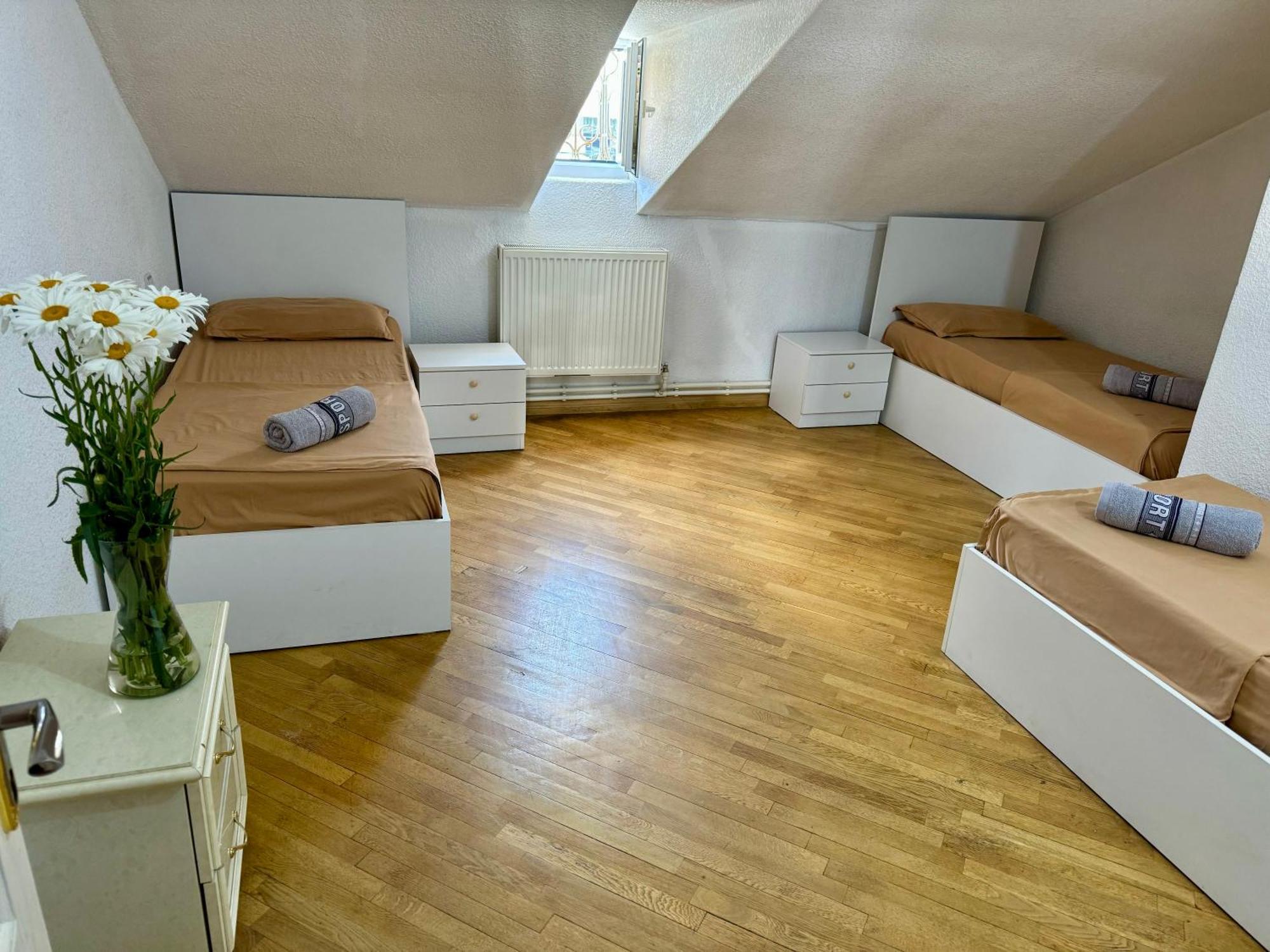 Guesthouses Opera Erywań Zewnętrze zdjęcie